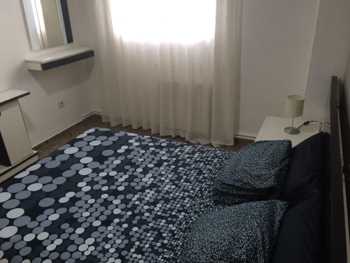 Amplio Y Comodo Apartamento Con Parking Apartment Valencia Exterior photo